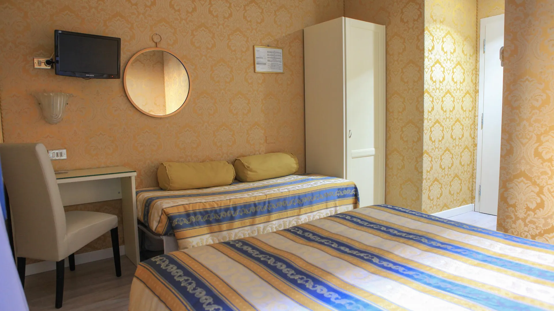 Hotel Bridge Венеция 3*,  Италия