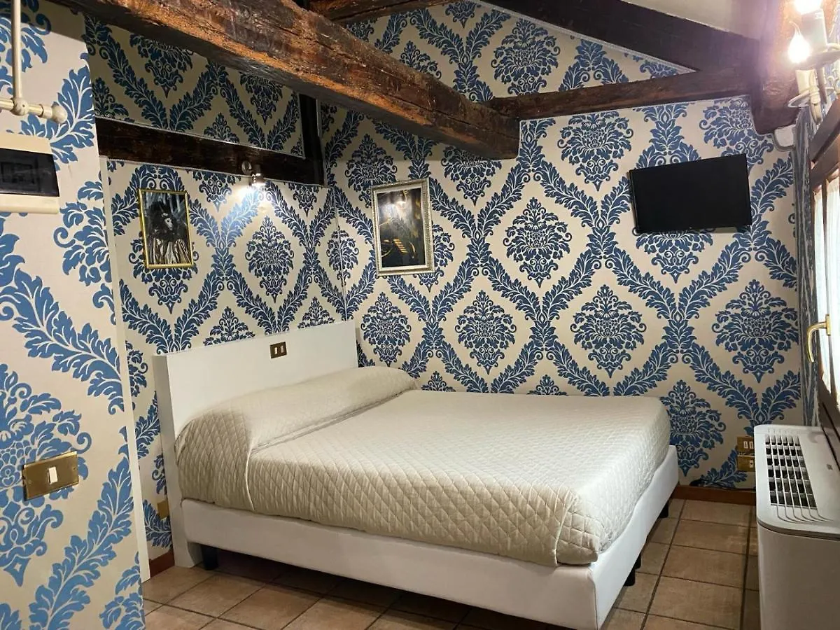 Hotel Bridge Венеция