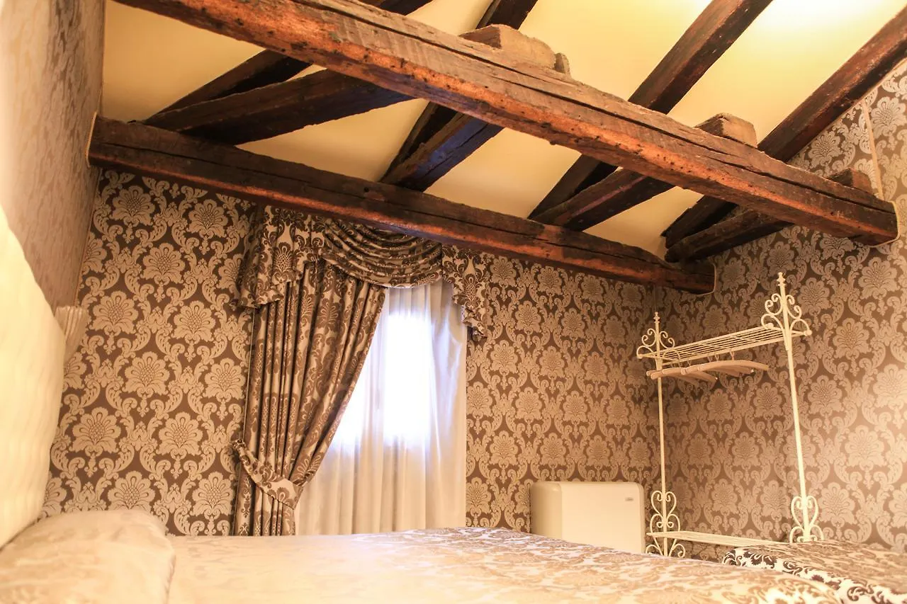 Hotel Bridge Венеция