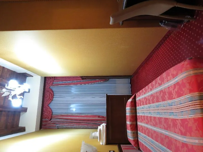 ***  Hotel Bridge Венеция Италия